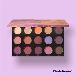 Hipdot Zion Eyeshadow Palette